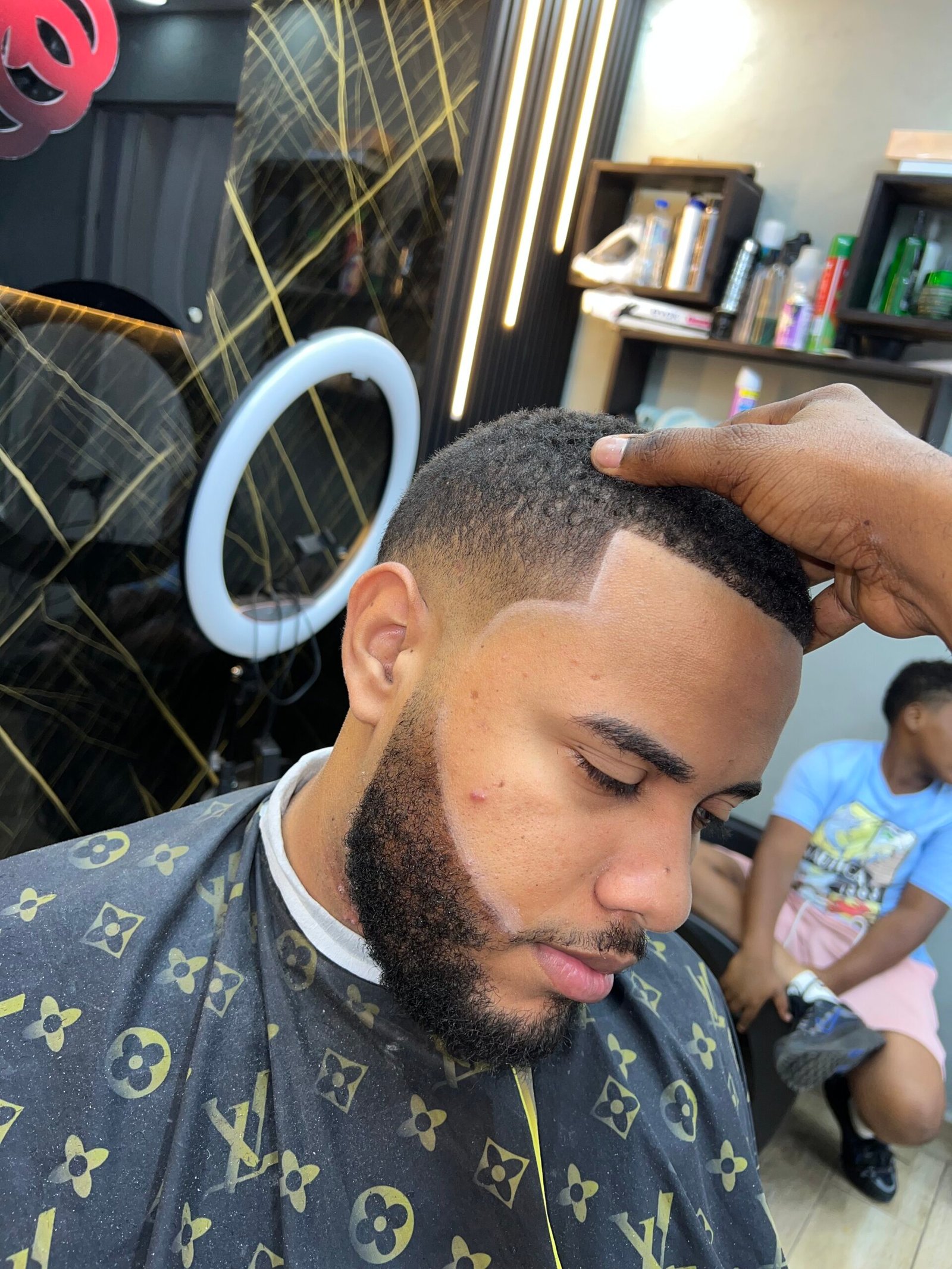 corte fade con barba